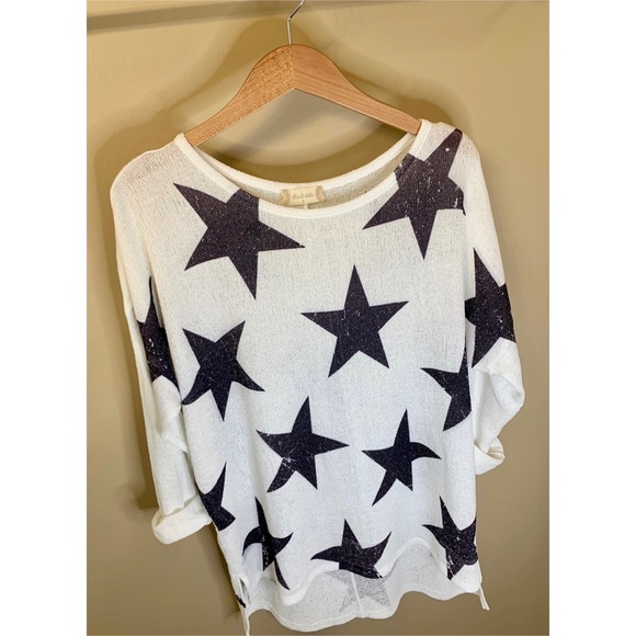 Altar’d state Star Top - Picture 1 of 3